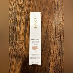 OGEE Hydraganics Complexion Perfecting Concealer - Alder (Light Neutral)